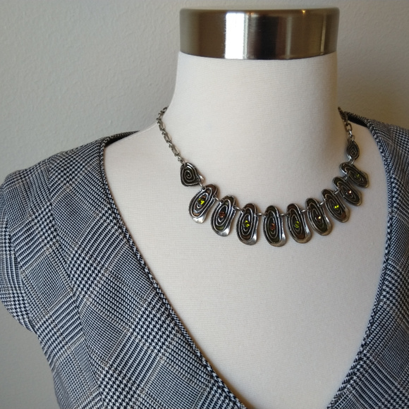 Jewel Box - 8"/9" Silvertone Necklace - Picture 4 of 5